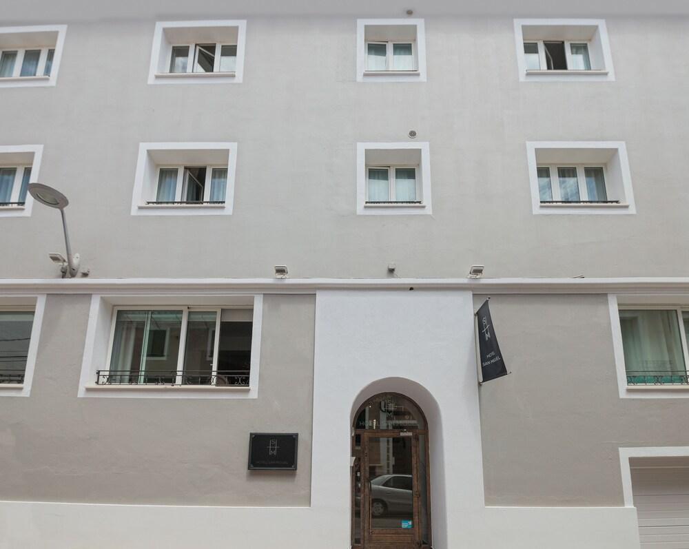 מאהון Hotel San Miguel מראה חיצוני תמונה