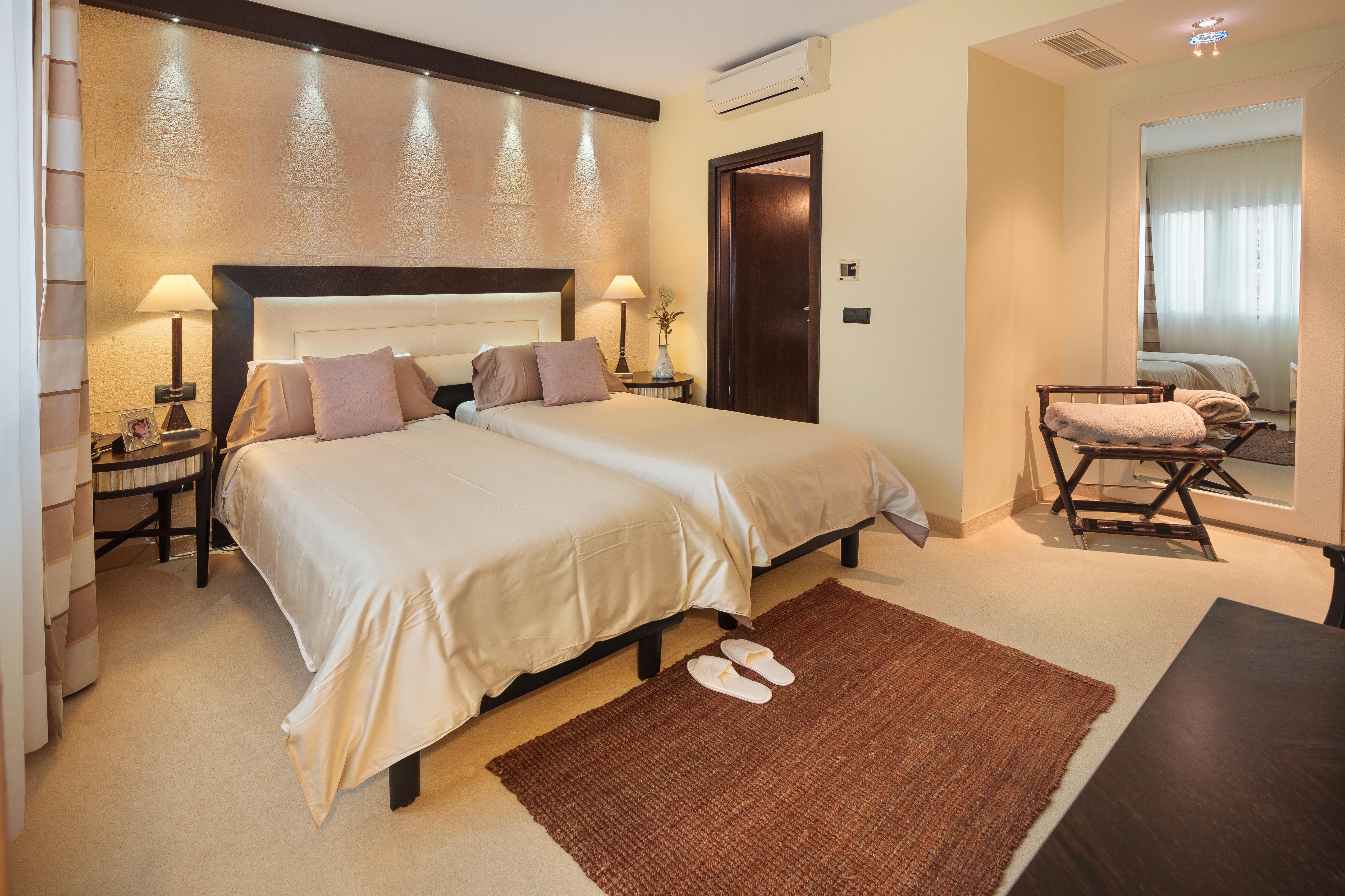 מאהון Hotel San Miguel מראה חיצוני תמונה