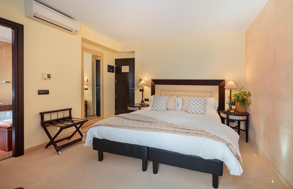 מאהון Hotel San Miguel מראה חיצוני תמונה