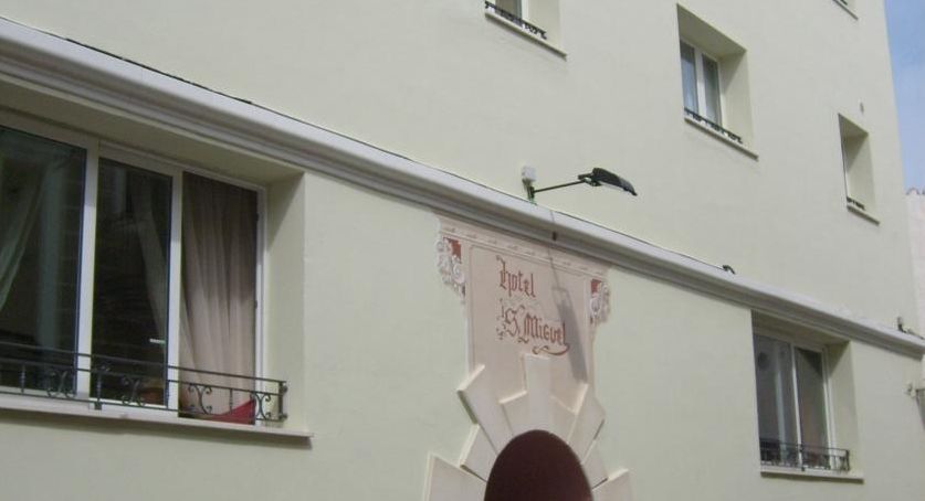מאהון Hotel San Miguel מראה חיצוני תמונה
