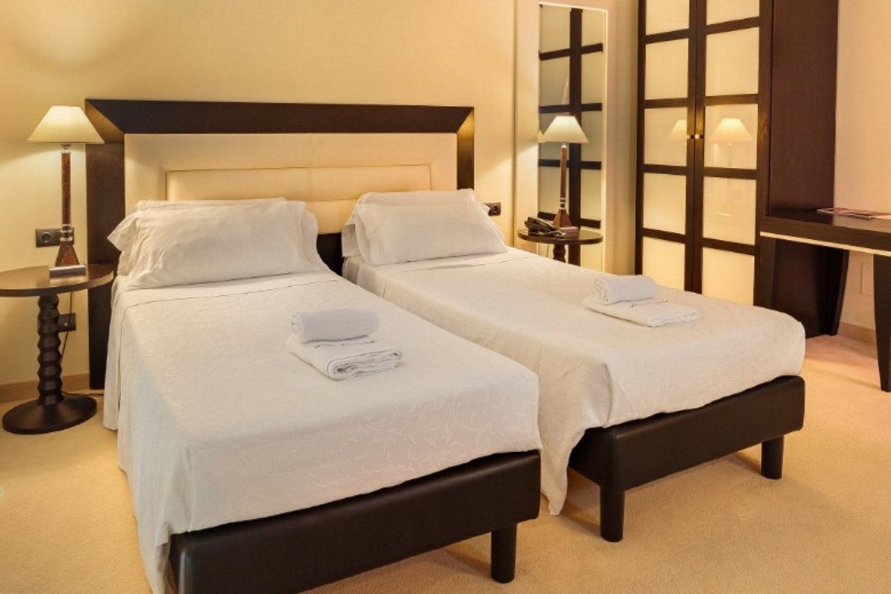 מאהון Hotel San Miguel מראה חיצוני תמונה